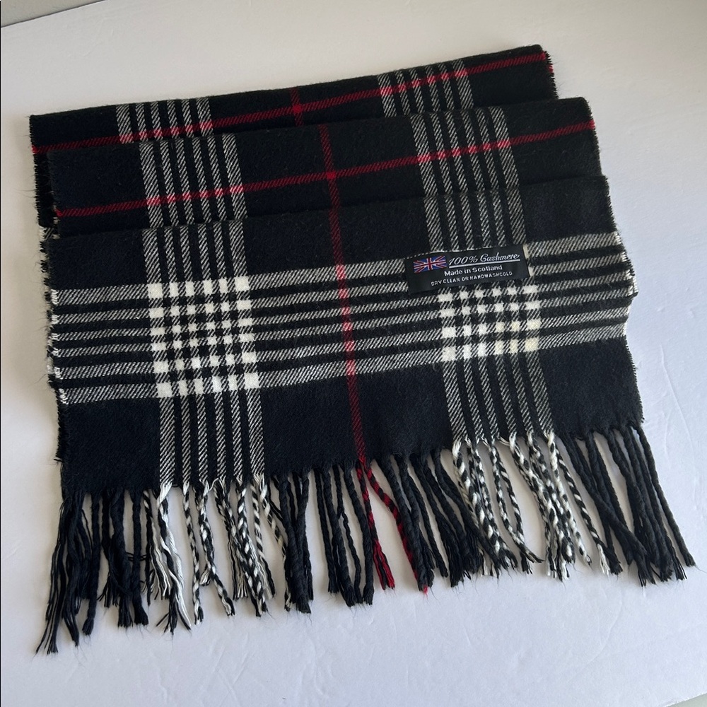 Made in Scotland 100% Cashmere Plaid Scarf